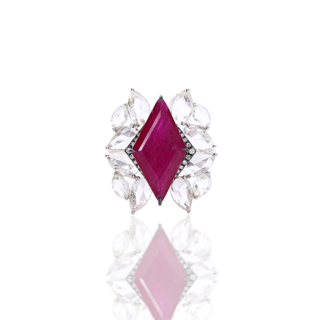 Majestic Ruby Diamond Ring – Khanna Jewellers